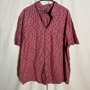 Solaris // Faded red, black kayak print causal button up shirt size 2xt ap2